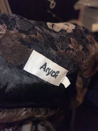 Chaqueta Anyell Mujer Flores Marrón Negra 48