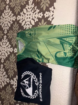 Ropa de instituto IES Leopoldo Queipo