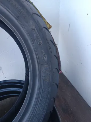 Neumático Michelin 120/70-12
