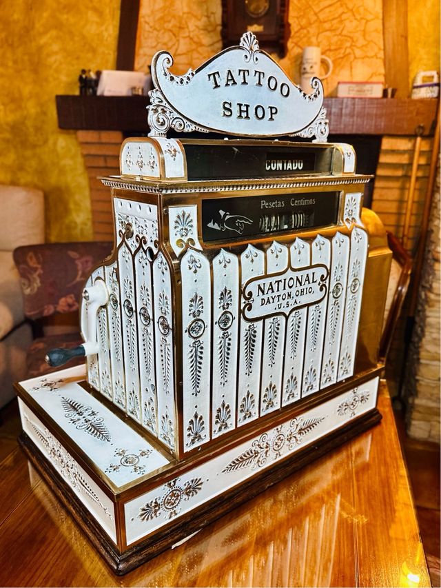 Antigua registradora National