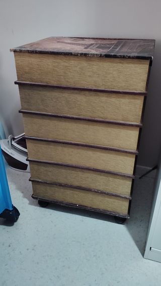 Libri in stile vintage Commode