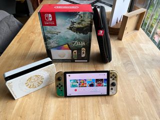 Nintendo Switch Oled Zelda Edizione speciale
