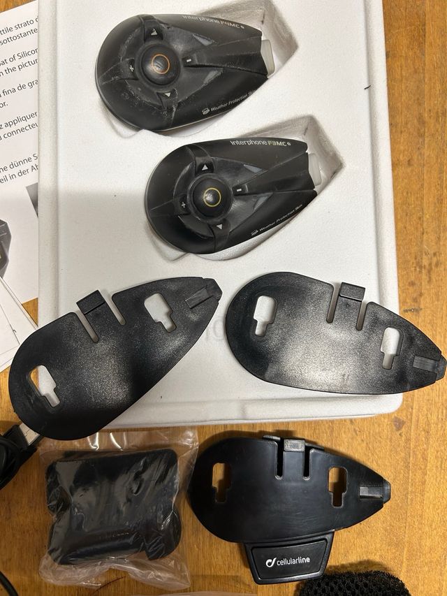 Interphone FM4 + FM3 per caschi