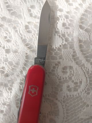 Coltellino Victorinox Rosso