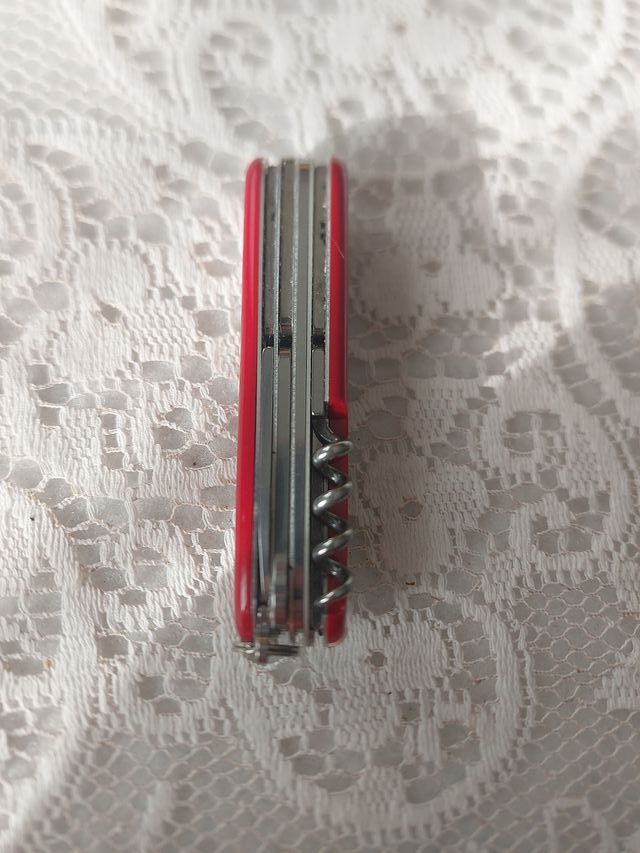 Coltellino Victorinox Rosso