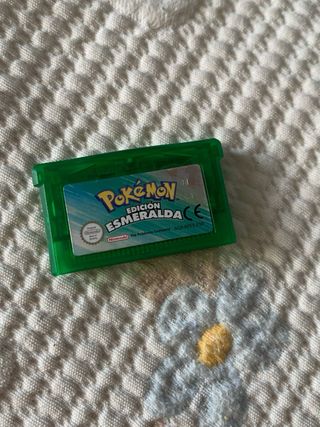 Pokémon Esmeralda Game Boy Advance