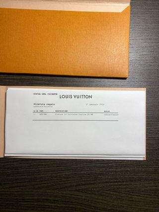 Cintura Louis Vuitton sottile nera