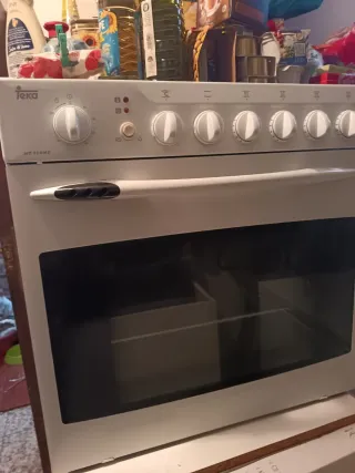Placa vitrocerámica y horno