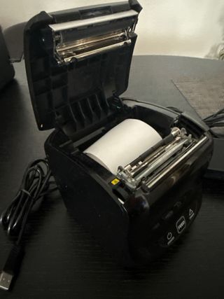 Impresora Tickets SAM4S Negra + 9 rollos termicos