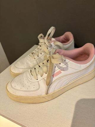 Zapatillas Puma blancas y rosas T35.5
