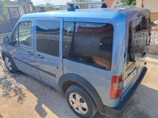 Ford Tourneo Connect 2005