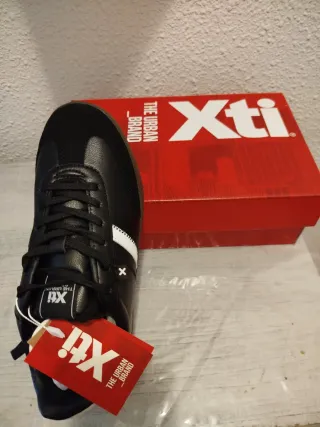 Zapatillas XTI 