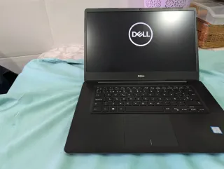 Portátil Dell Vostro P77F