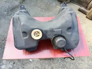 Depósito Gasolina Peugeot SpeedFight