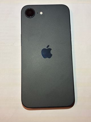 iPhone 16e - Like new