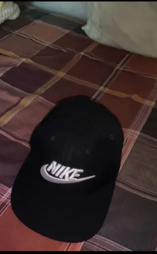 Gorra Nike Negra