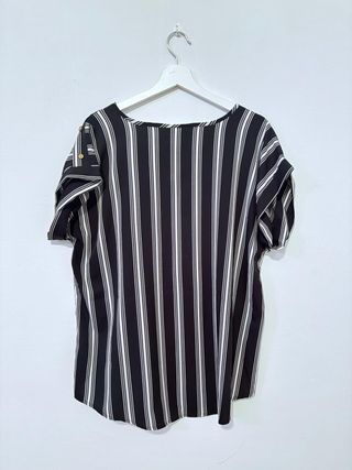 Blusa Rayas Negra y Blanca Speed Limit Talla 1X