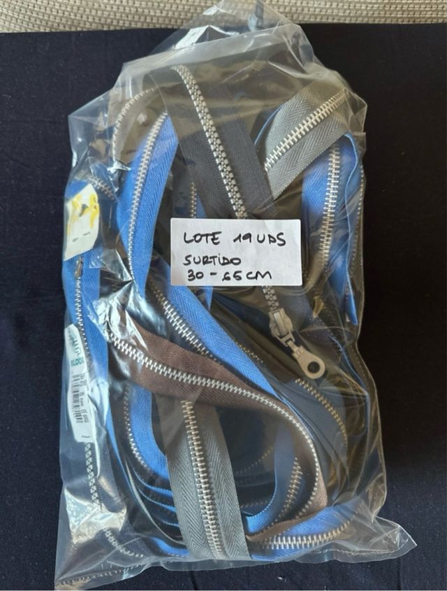 Lote 19 cremalleras metálicas surtidas