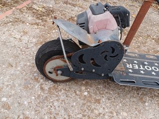 Patinete de gasolina