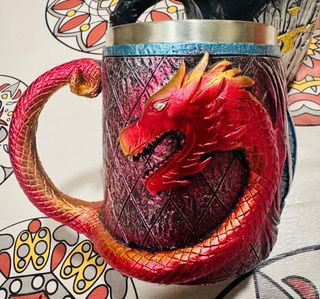 Alucinante Taza Medieval de Espadas