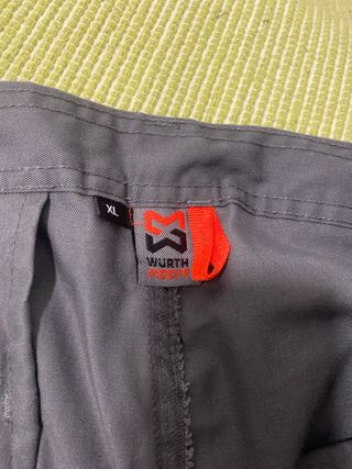 Pantalones cargo reflectantes gris