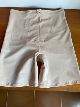 Faja moldeadora beige alta cintura