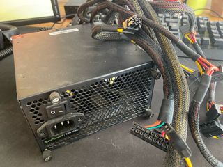 Fuente Alimentación TOOQ TQEP-700SP 700W