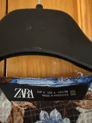 Blusa Zara Estampada Flores Manga Larga