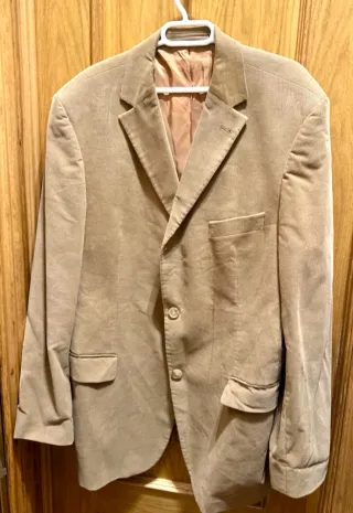 Americana Hugo Boss de pana beige