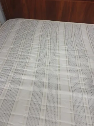 Colchón Matrimonio Tela en buen estado 