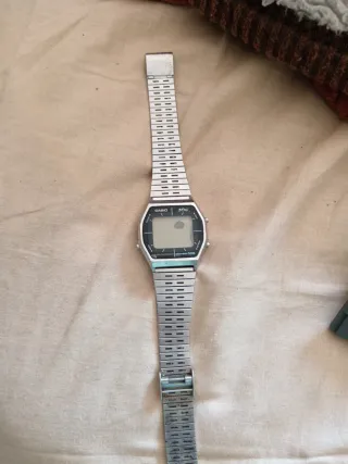 Reloj Casio Digital Plata