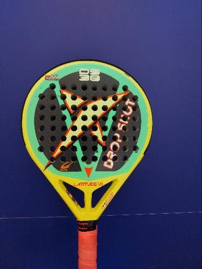 PALA DE PADEL StarVie AQUILA PRO