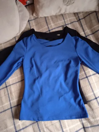3Blusas de vestir Nueva