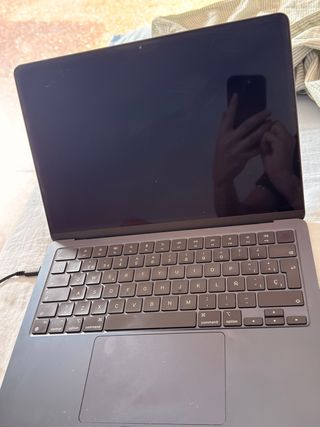 MacBook Air 13 M3 16GB 512GB 10 GPU