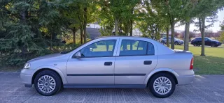 Opel Astra 2000
