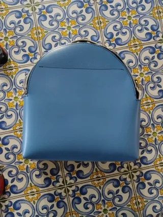 Borsa mano/tracolla blu e rossa