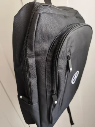 Mochila Mercedes-Benz Negra Poliéster