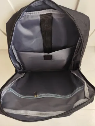 Mochila Mercedes-Benz Negra Poliéster