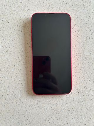 iPhone 14 Rojo 128GB.
