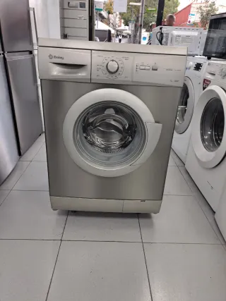 Lavadora Balay gris 7,kg con garantía 