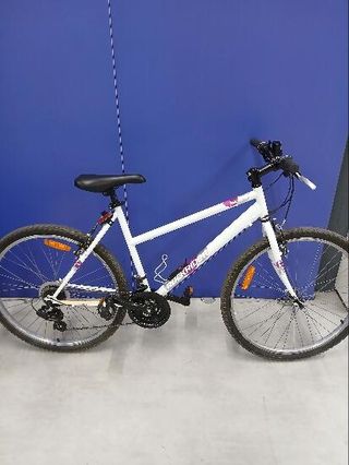 Rockrider 5.0 blanca y rosa trekking