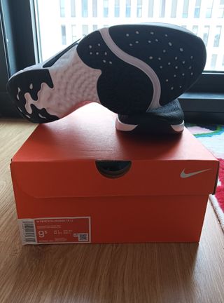 Nike Renew In-Season TR 12 Zapatillas Negras