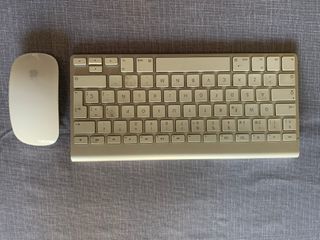 Teclado y Ratón Inalámbrico Apple