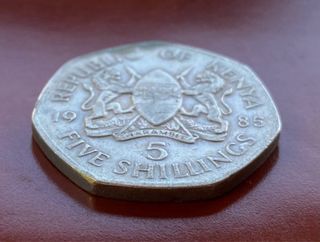 Moneda 5 Shillings Kenia 1985 Daniel Arap Moi