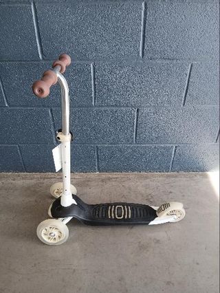 PATINETE 3 RUEDAS JÚNIOR B1 500 BLACK BEIGE