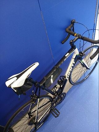 Bicicleta de carretera Giant Defy talla M/L