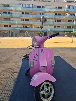 Vespa Eléctrica Niña Rosa