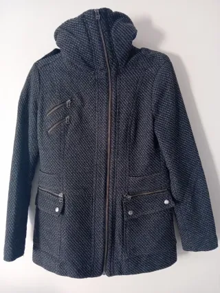Abrigo Talla L Negro y Gris