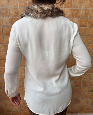 Blusa Zara cuello pelo
