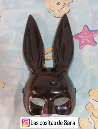 Mascara Conejo Negra